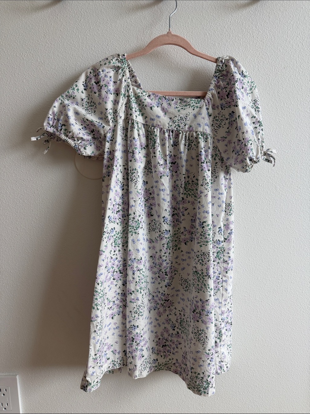Crewcuts Cream Floral Puff-Sleeve Nightdress with Lavender and Green Print